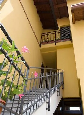 לינה וארוחת בוקר Amalfi אוריו אל סריו