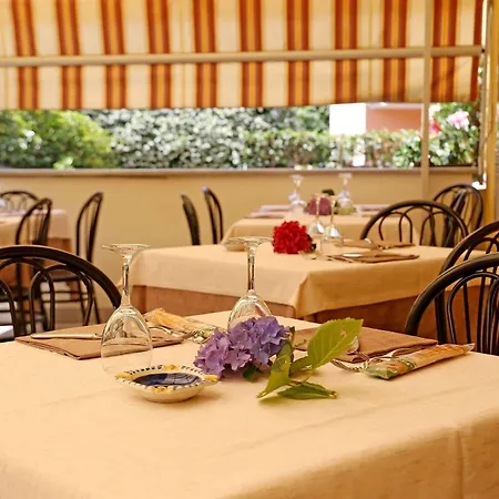Amalfi 3* אוריו אל סריו